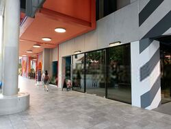 Pomo (D7), Retail #453129201